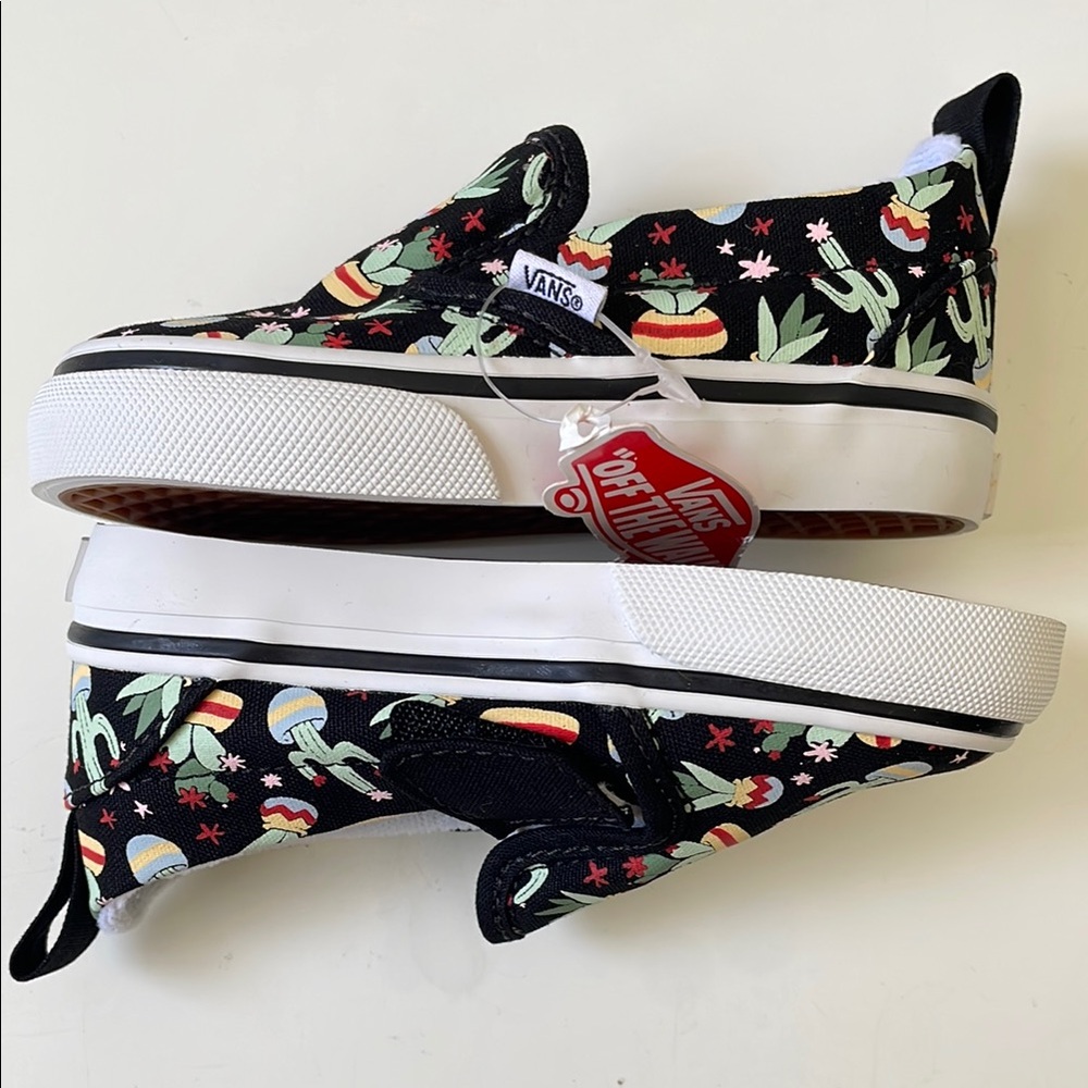 Toddler Vans Black Slip-On Shoes with Cactus Design